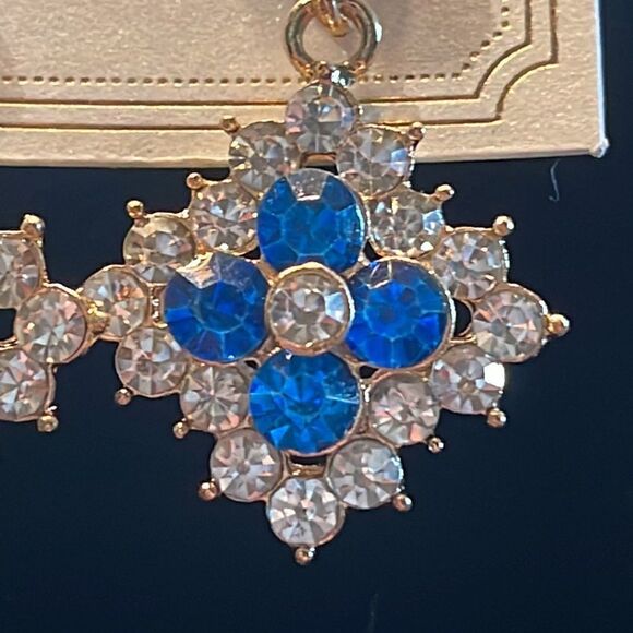 Princess Accessories Crystal Earrings.  - Picture 5 of 9